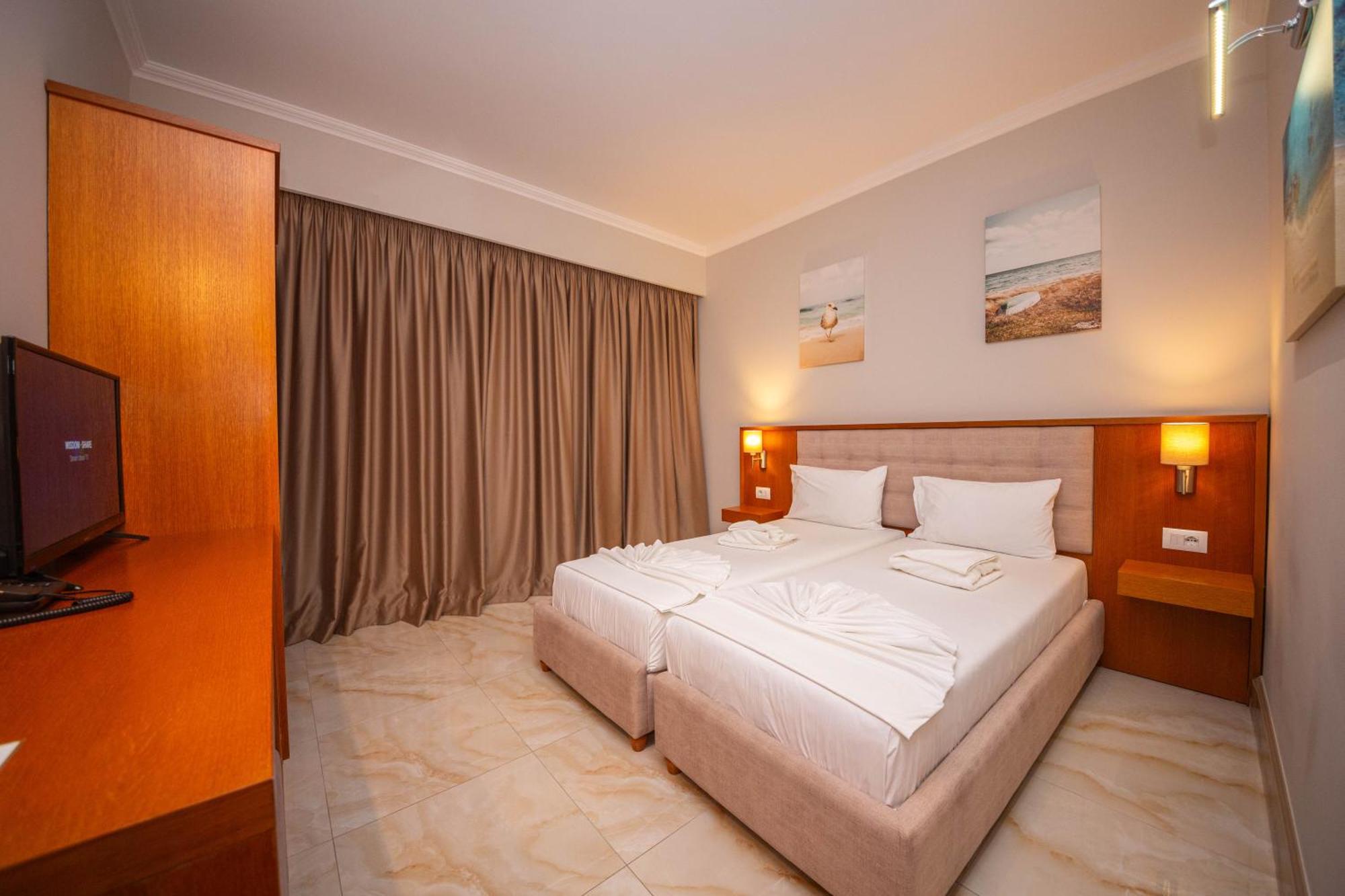Hotel Sole Mare Ksamil Luaran gambar