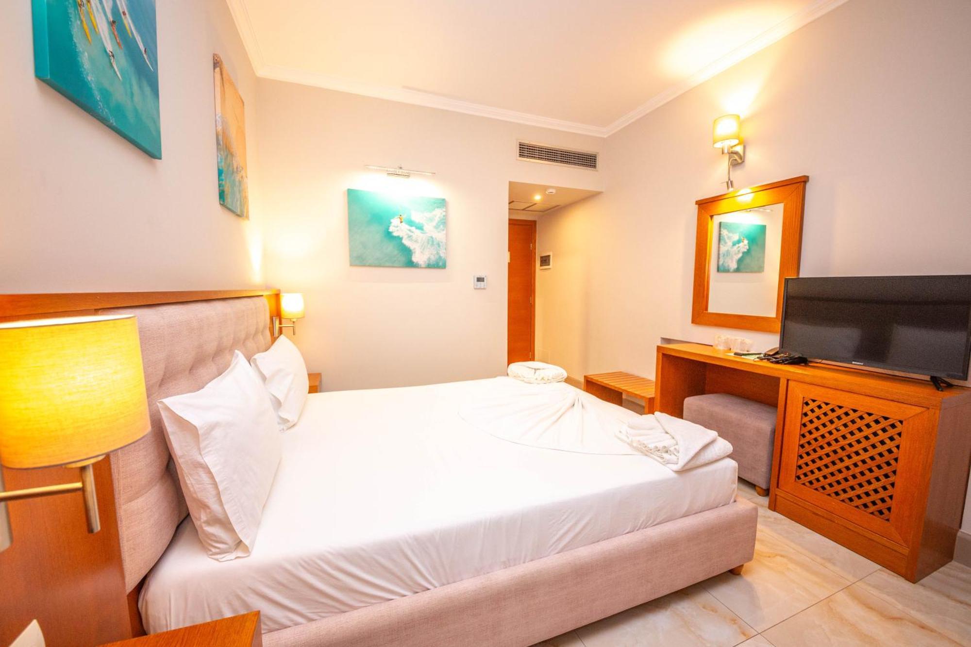 Hotel Sole Mare Ksamil Bilik gambar
